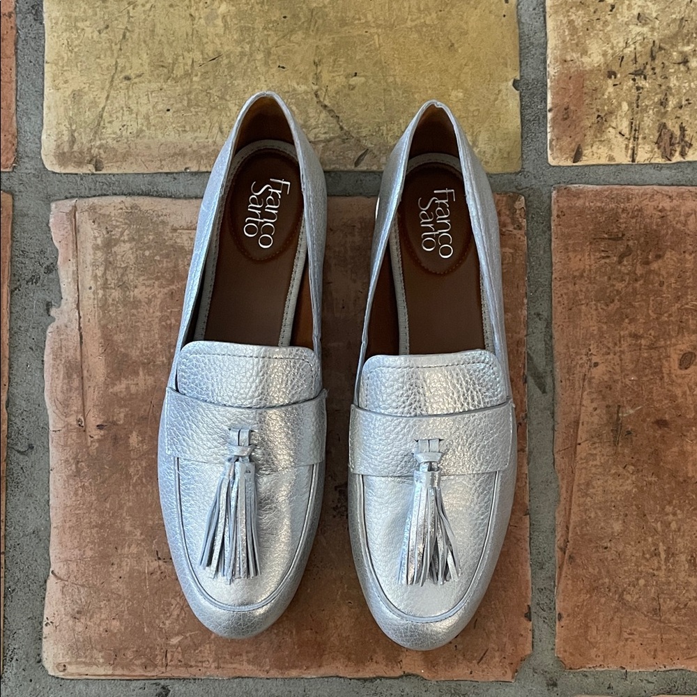 Franco Sarto Silver Leather Metallic Tassel Loafers Size 11 Excellent